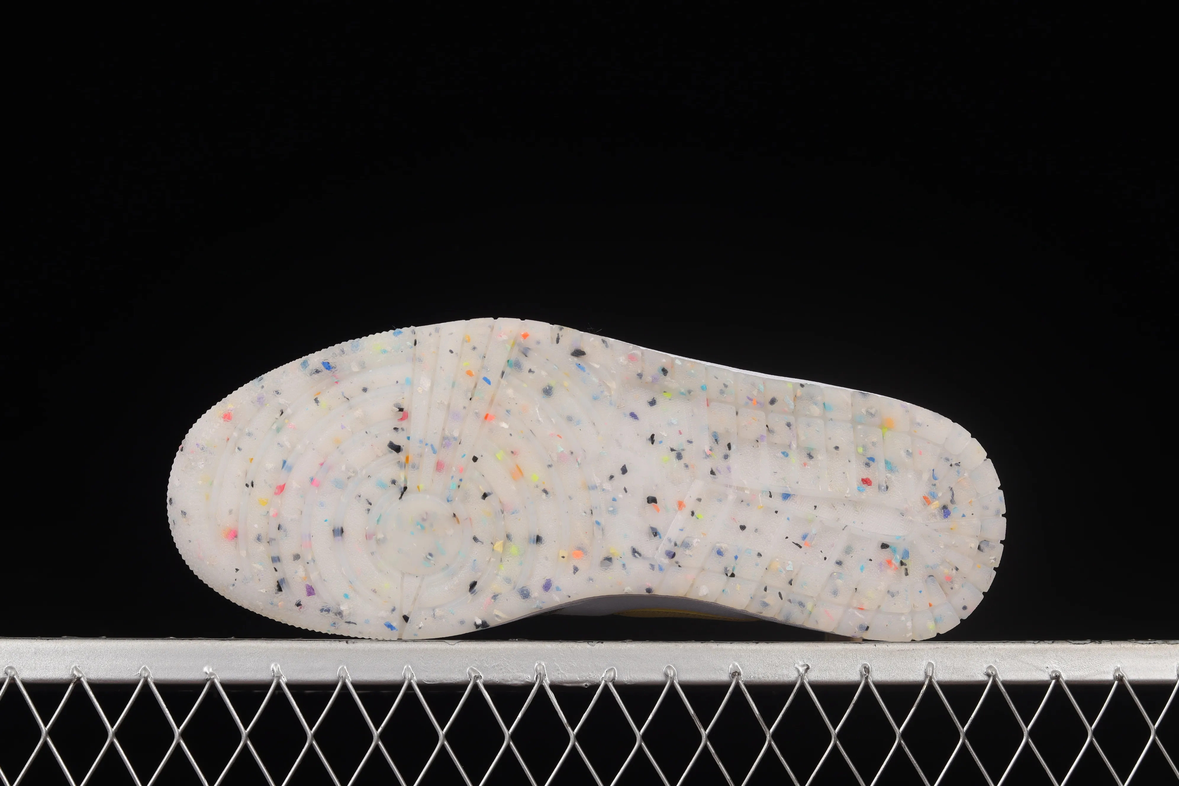 All categories Air Jordan Jordan series basketball shoes Air Jordan 1 Mid Air Jordan 1 Mid AJ1 candy powder Zhongbang basketball shoes DJ0338-100